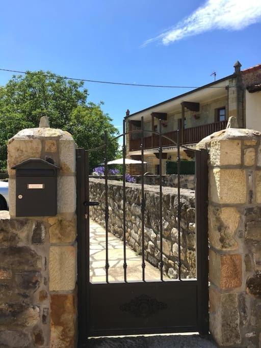 Solar Del Huyo Apartment San Mames de Meruelo Bagian luar foto