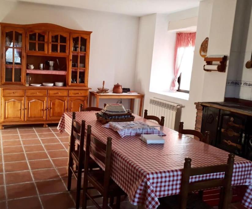Solar Del Huyo Apartment San Mames de Meruelo Bagian luar foto